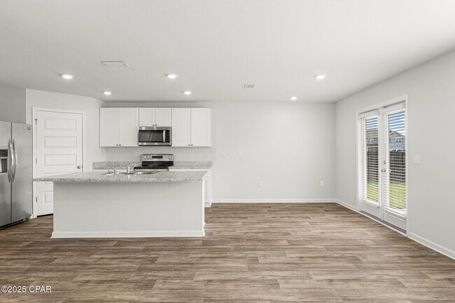 Building Photo - 5832 Viking