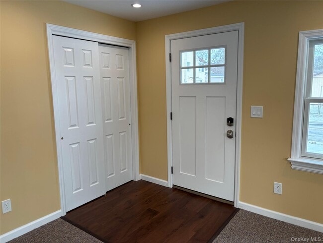 Building Photo - 45 Waterstone Rd