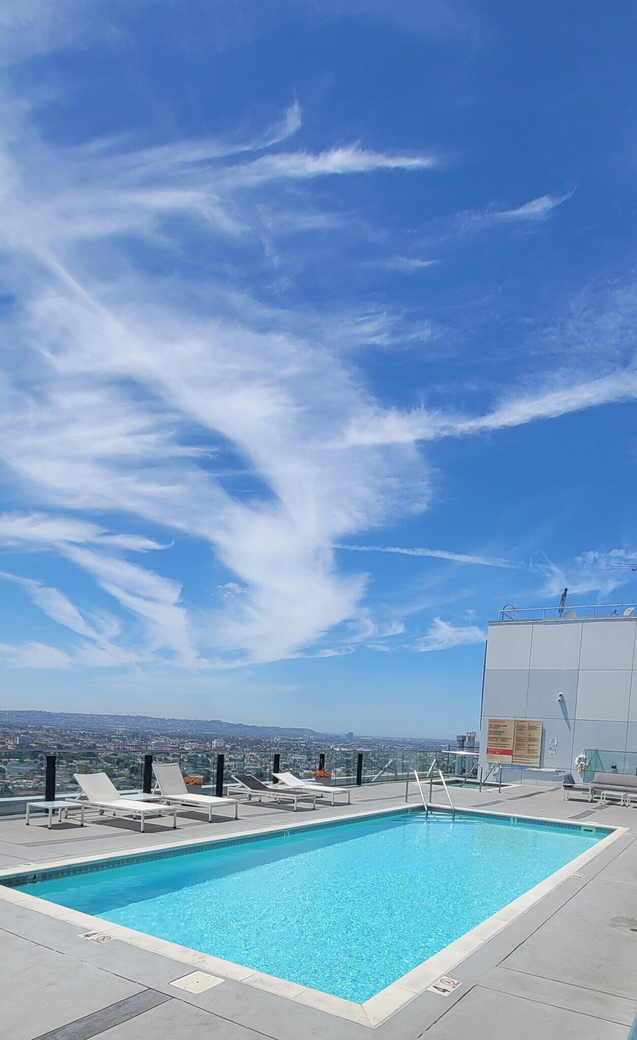 Building Photo - 3810 Wilshire Blvd