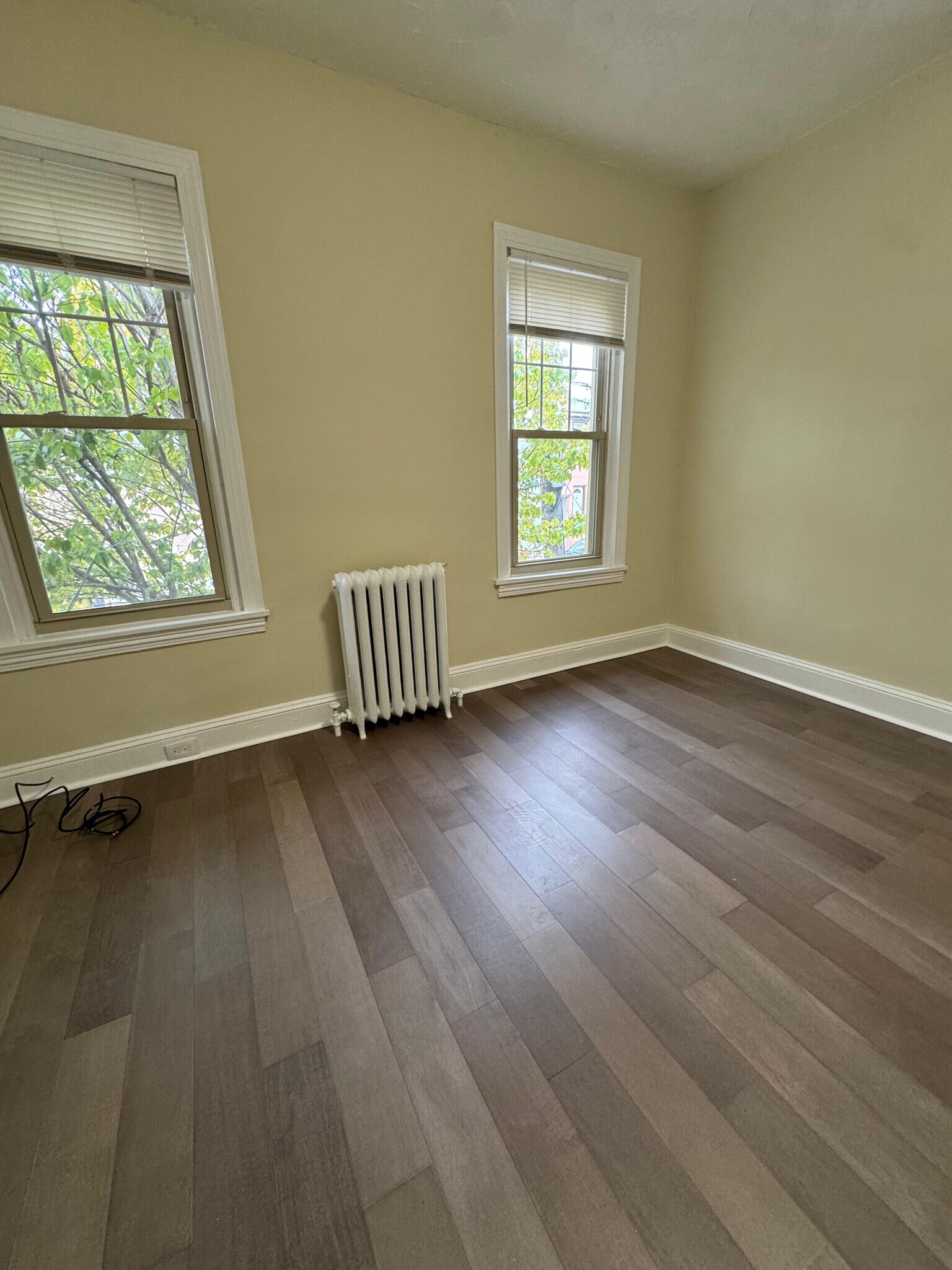 Building Photo - 3422 Crawford St