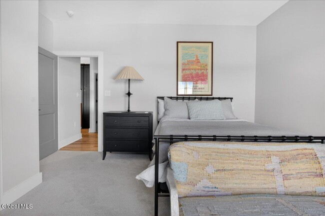 Building Photo - 91 Rodgers Ln