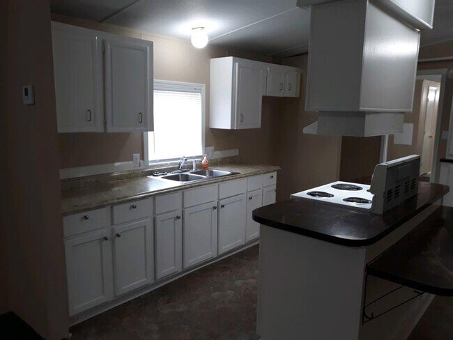 Building Photo - 455 FEWS BRIDGE ROAD