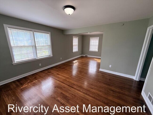 Building Photo - This Beauty Is Ready for Move In!!! Section 8 Welcomed!!!