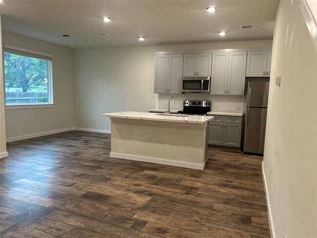 Building Photo - 2600 Gattis School Rd
