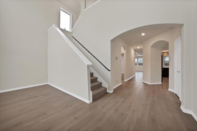 Building Photo - 7432 Seton Pl