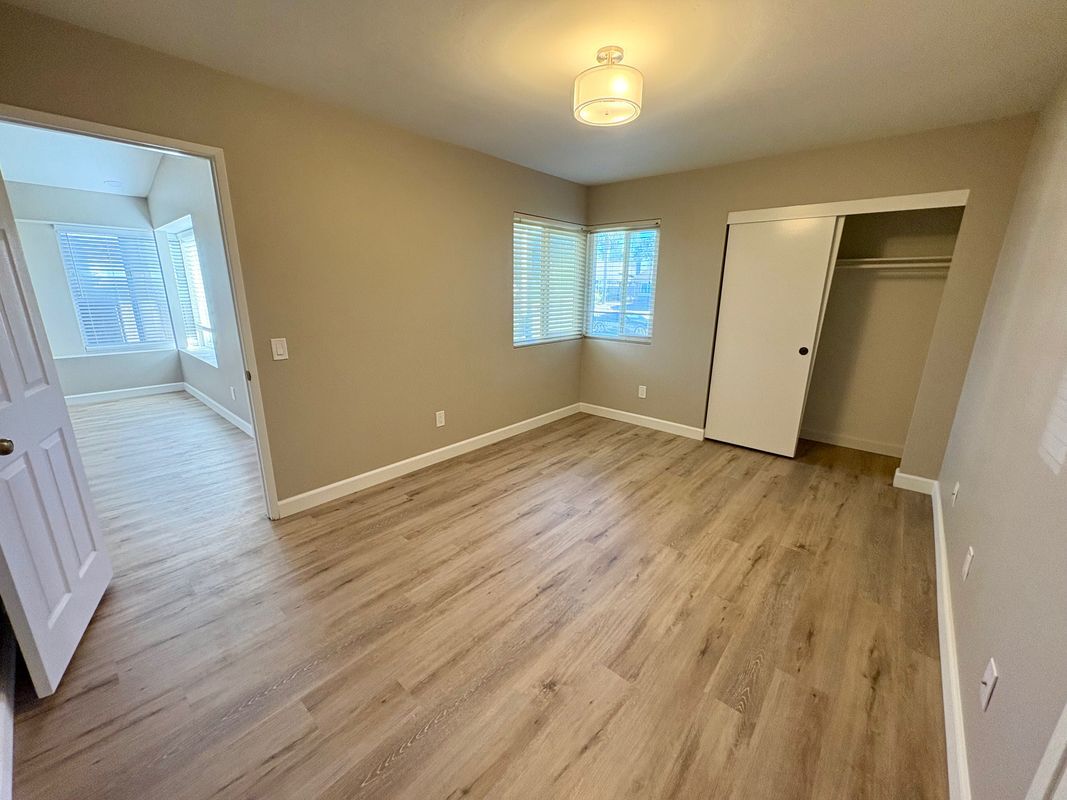 Building Photo - 612 Maybritt Cir