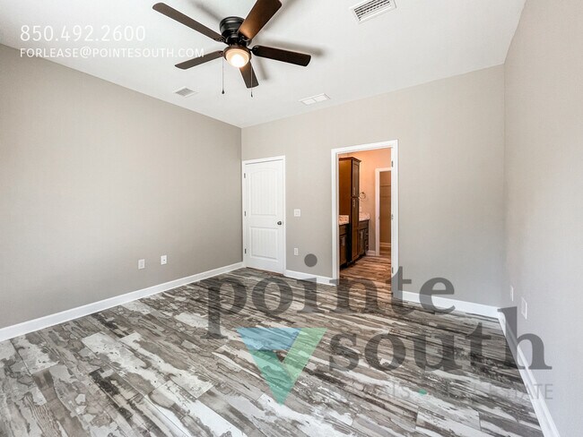 Building Photo - 5180 Burlington Ave