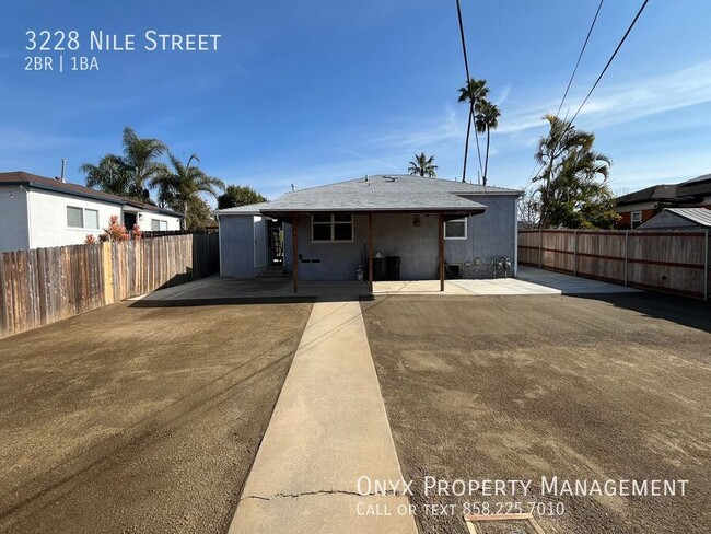 Building Photo - Charming 2 bedroom 1 bathroom home in Nort...