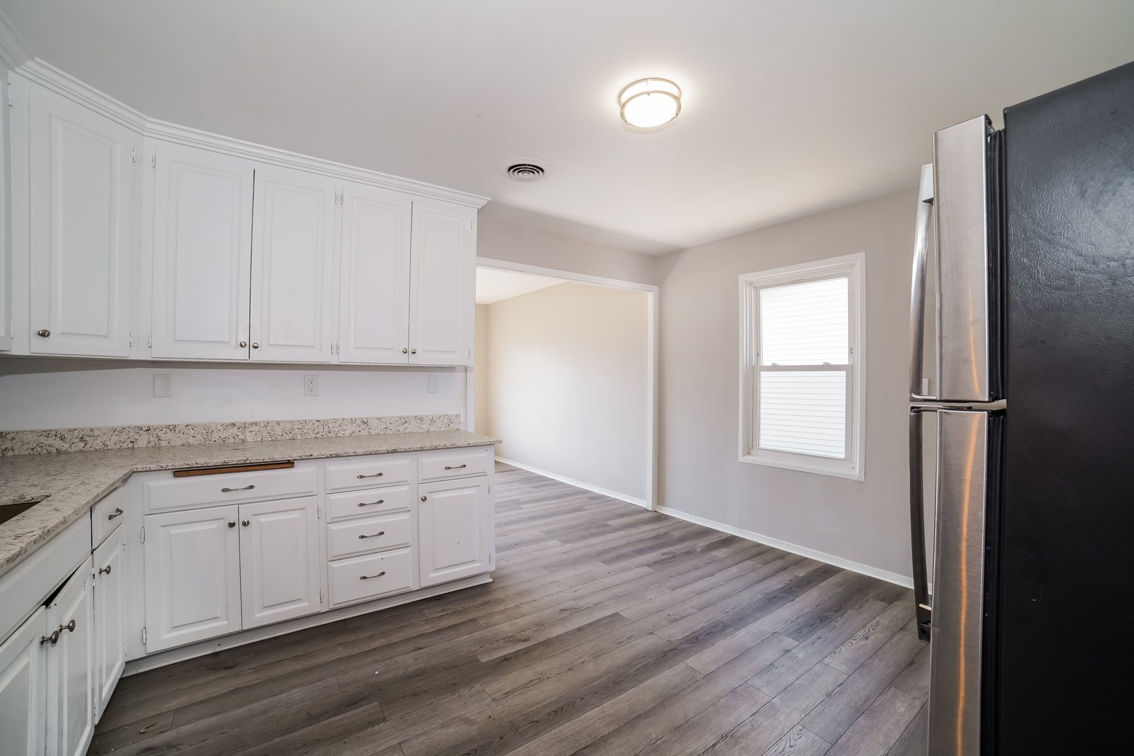 Building Photo - 1609 Koch St