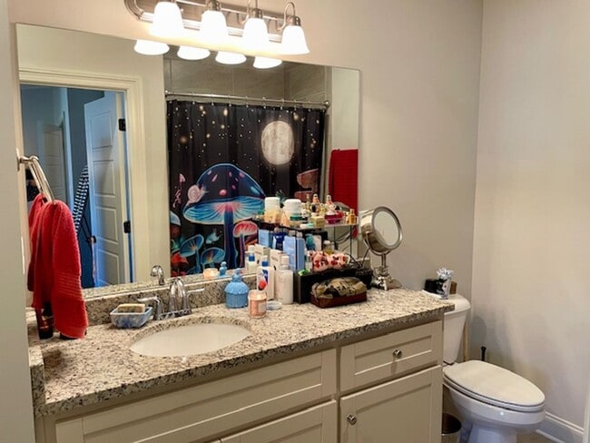 Building Photo - 3 bedroom, 3.5 Bath at Fieldstone Farms in Oxford