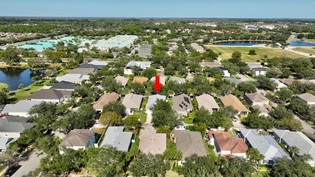 Building Photo - 7865 15th Ln