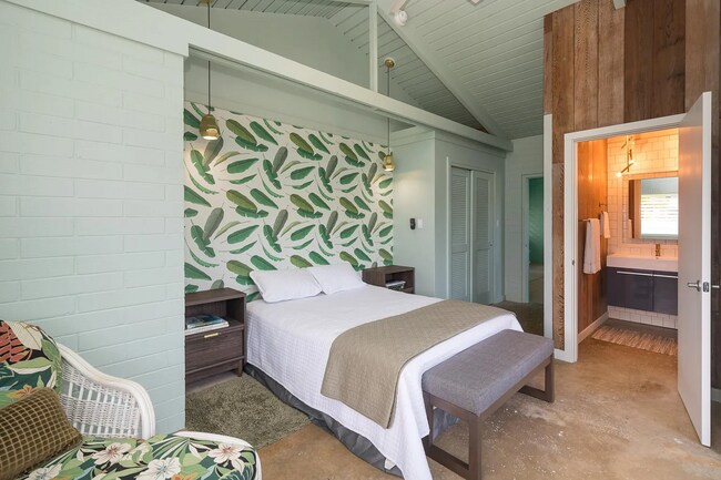 Building Photo - Amazing Fully Furnished Single-Family Two-Story Home Just One House from Kailua Beach – 6 Bedroom...