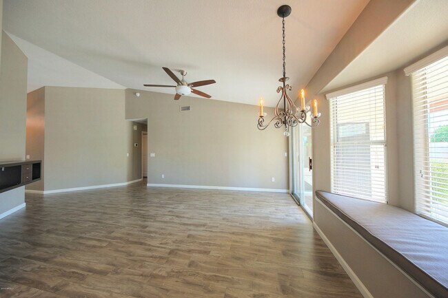 Building Photo - 8517 W Caribbean Ln