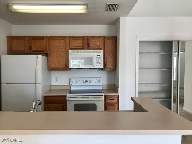 Building Photo - 14870 Pleasant Bay Ln
