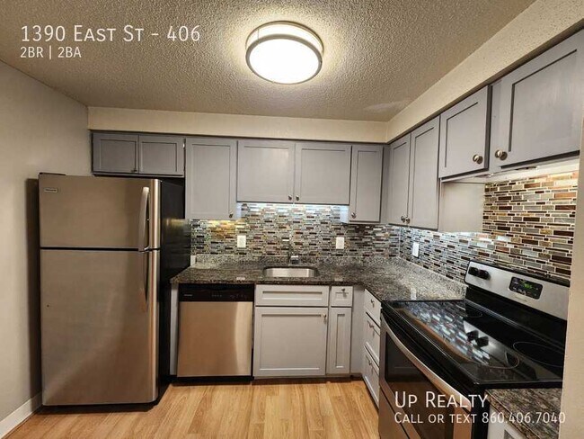 Building Photo - 1390 East St