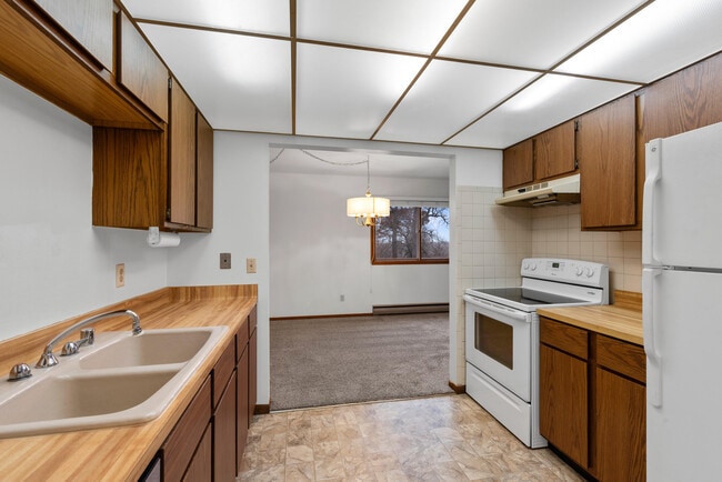 Building Photo - 516 Marshall Ct