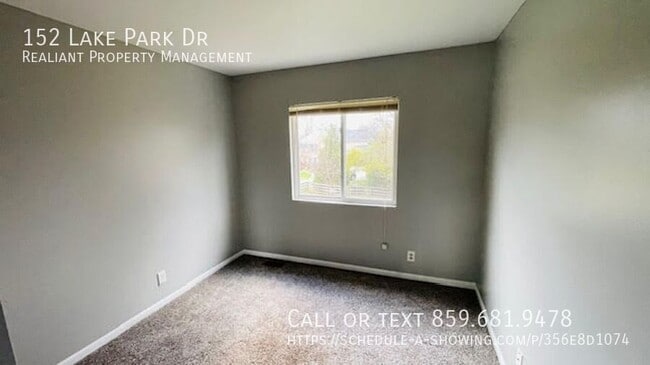 Building Photo - 152 Lake Park Dr