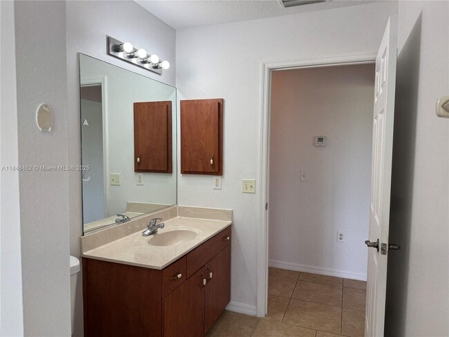 Building Photo - 13755 SW 48th Ct