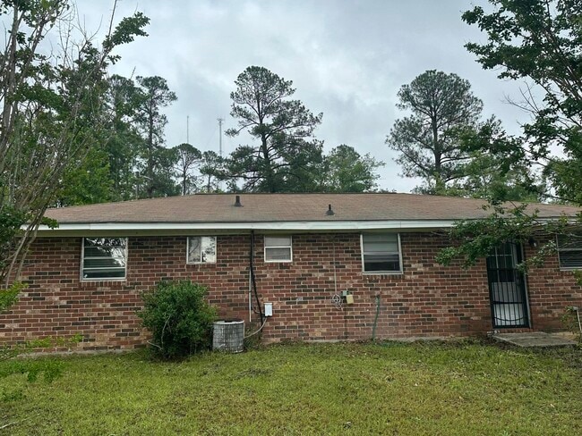 Building Photo - 2377 Dublin Dr