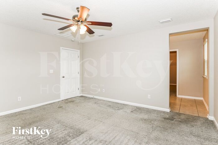 Building Photo - 1067 Persimmon Dr