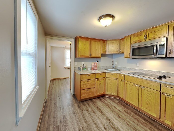 Building Photo - 5415 Emerson Ave N