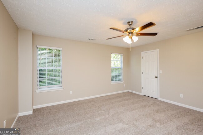 Building Photo - 444 Townsend Bend