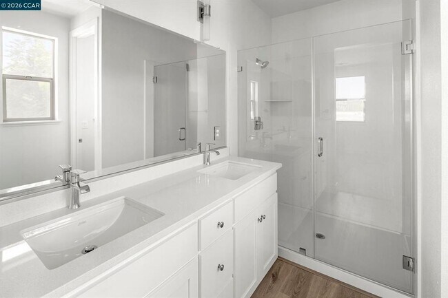 Building Photo - 2802 Chattelton Ln., San Pablo