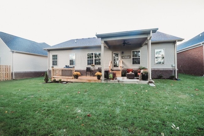 Building Photo - Fall in Love with this home!!!