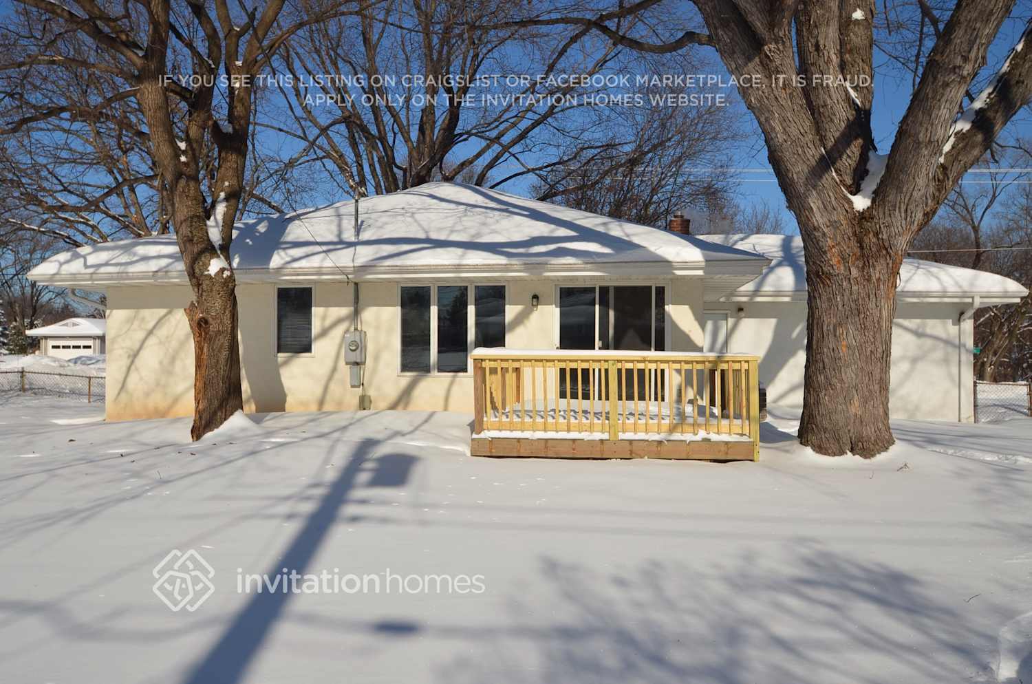 Building Photo - 1708 Lydia Ave W