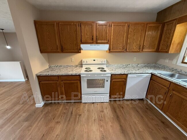 Building Photo - 935 Kendrick Creek Rd