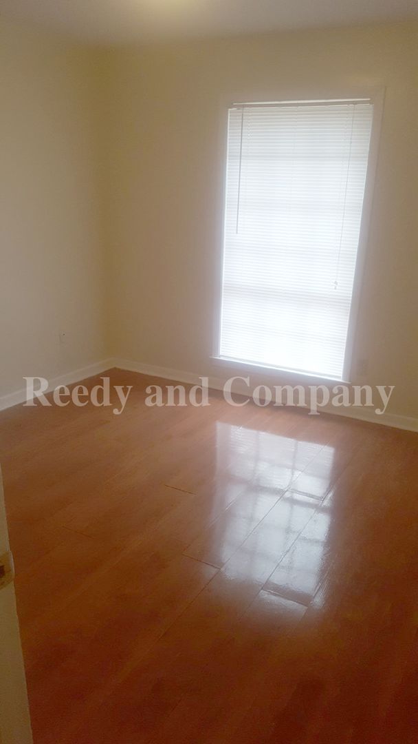 Building Photo - 2864 Randy Cove