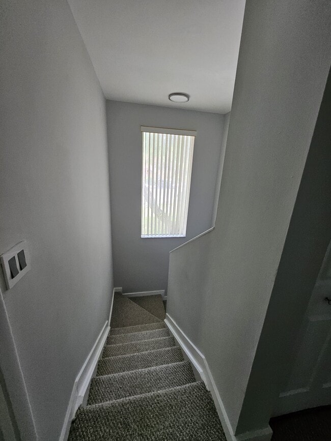 Building Photo - 855 NW 91st Terrace