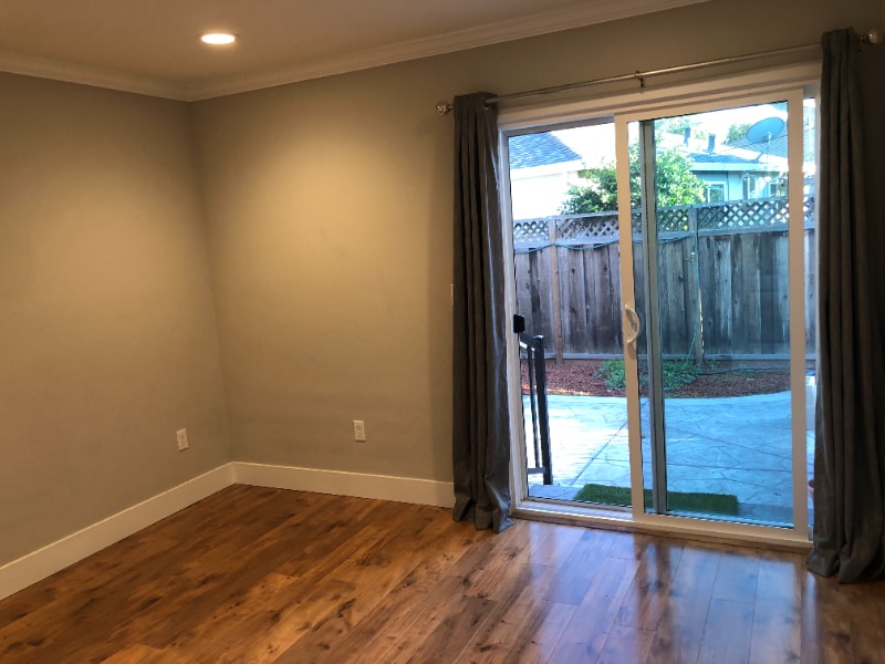 Building Photo - 218 Bradford Dr