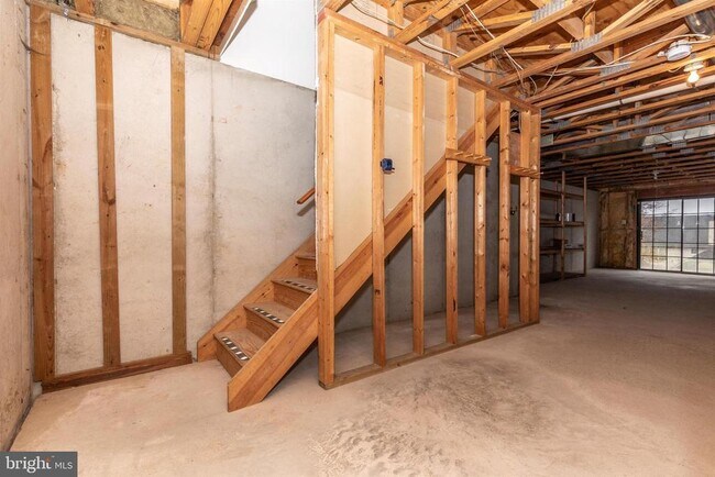 Building Photo - 250 Yorkminster Rd