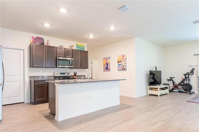 Building Photo - 13648 NW 14th Pl