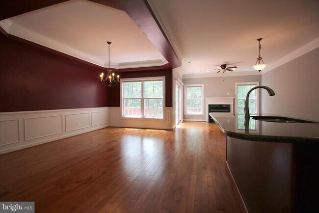 Building Photo - 3800 Elmwood Towne Way