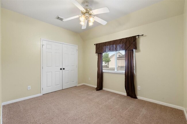 Building Photo - 25727 Shady Spruce Ln