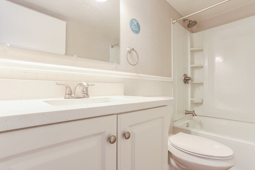 Building Photo - 8428 Rabbitbrush Way