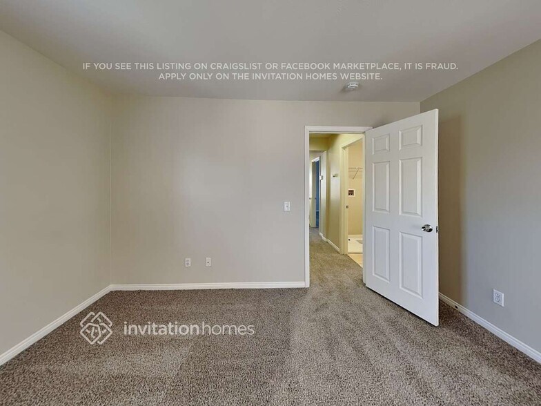 Building Photo - 1890 Lobo