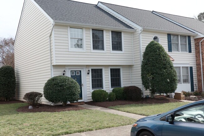 Building Photo - 9908 Whitney Cir