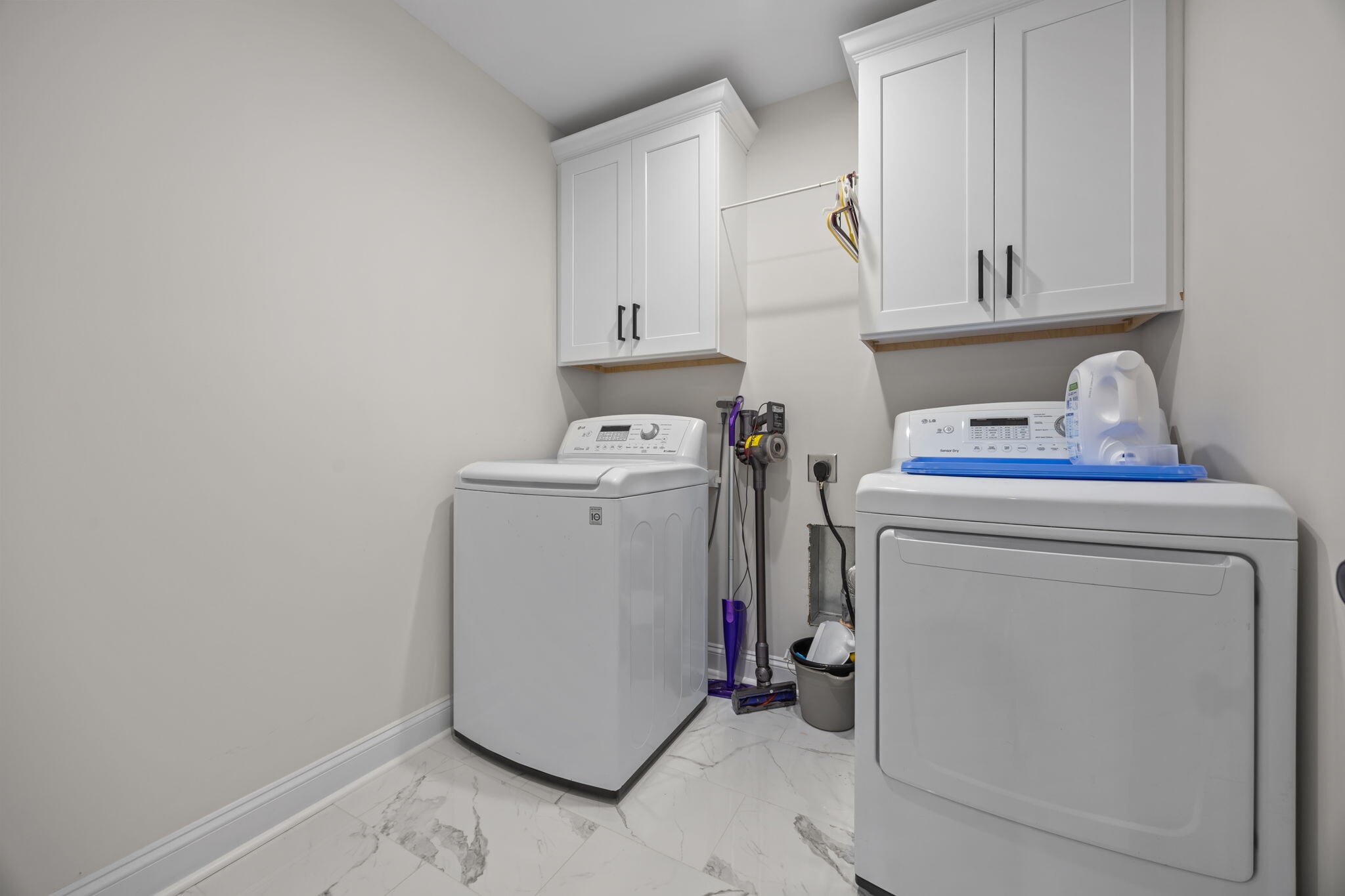 Building Photo - 346 Gun Club Dr