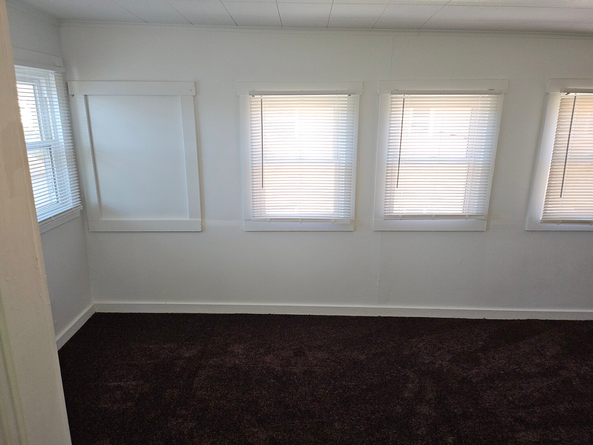 Bonus room - 777 Center St