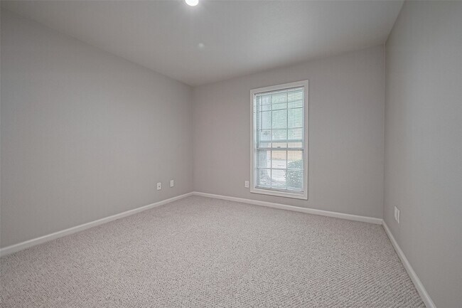 Building Photo - 4200 Watson St
