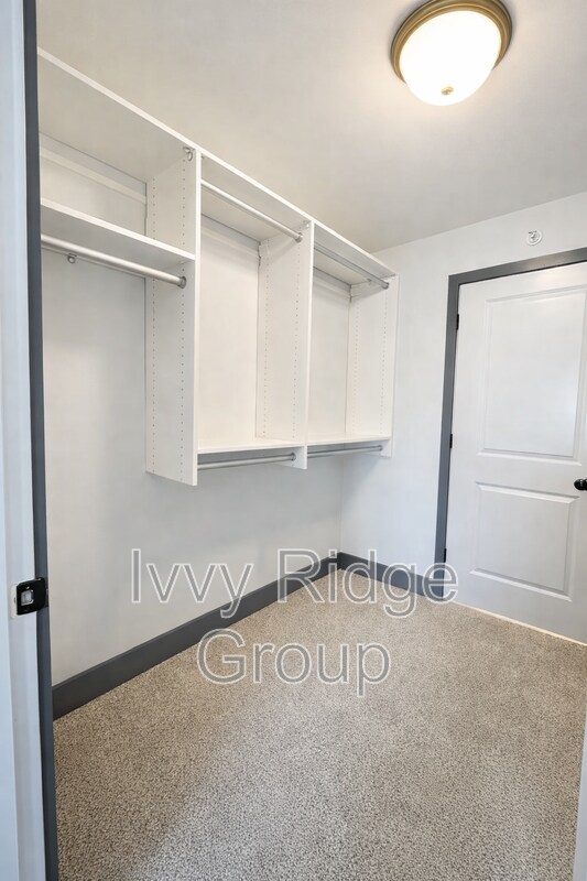 Building Photo - 721 Gov Morrison St