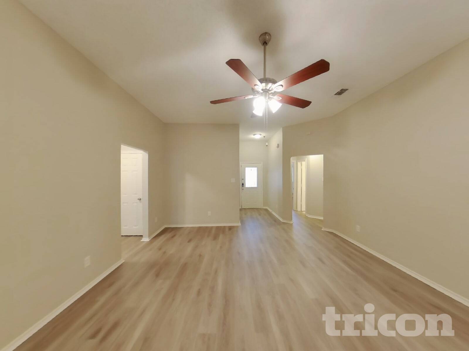 Building Photo - 1704 Fern Dr