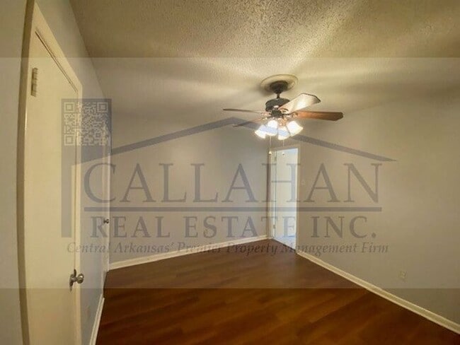 Building Photo - Mid Town 1 Bedroom