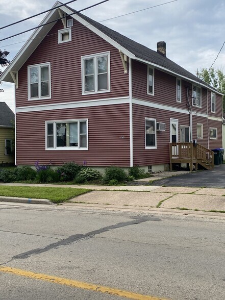 Building Photo - 406 E Beacon Ave