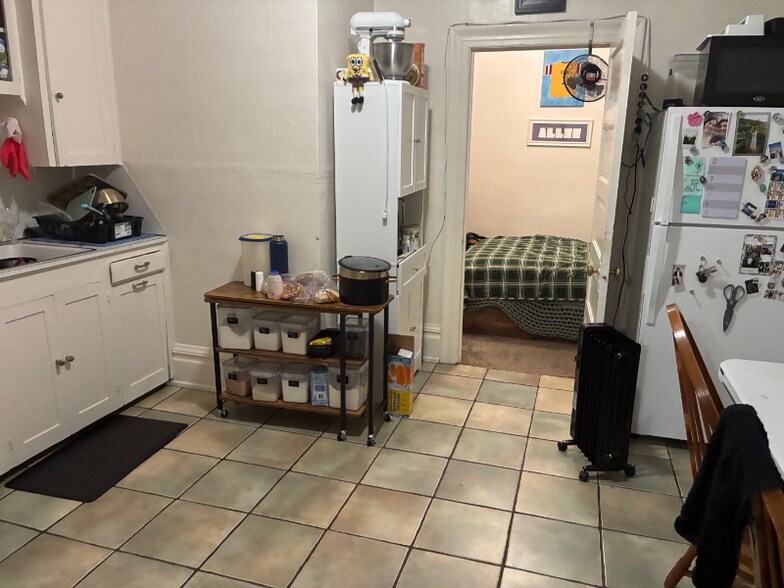 Building Photo - 251 E 300 S