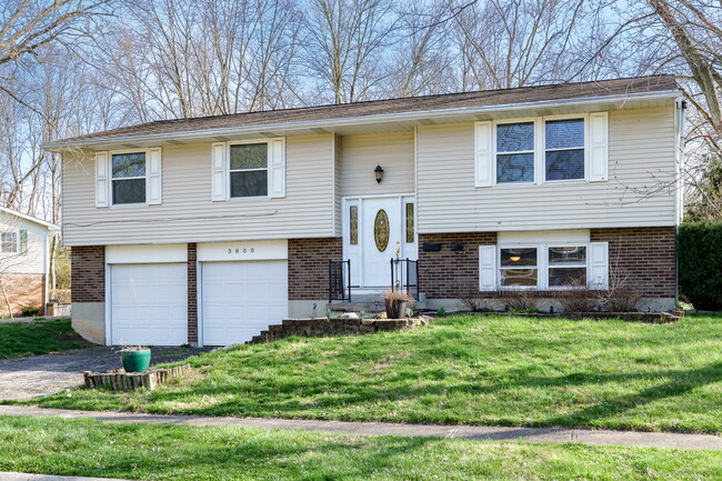 Building Photo - 3800 Corkwood Dr