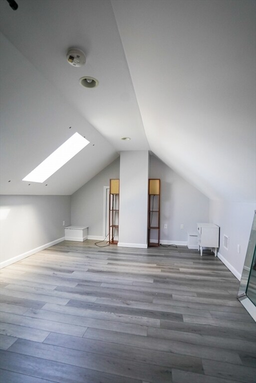 Building Photo - 6 Pleasant St